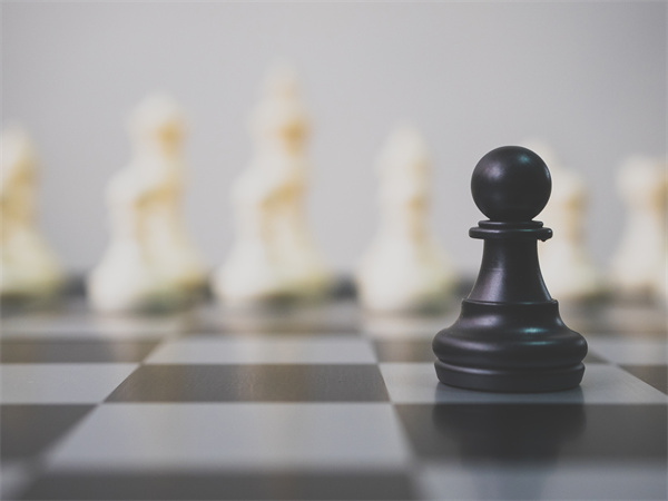 一旦跑偏就會(huì)失去競(jìng)爭(zhēng)力：如何讓戰(zhàn)略持續(xù)生效？