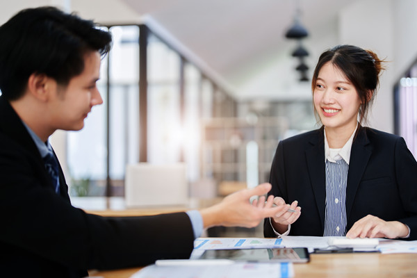 預(yù)算控制咨詢(xún)：協(xié)助企業(yè)建立控制體系，確保預(yù)算執(zhí)行