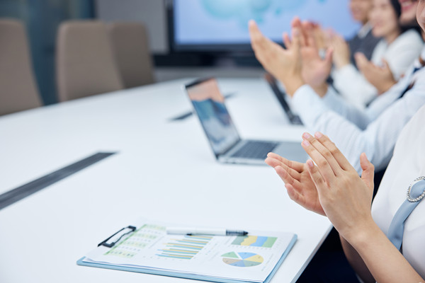 培育積極向上的組織文化，增強(qiáng)員工的凝聚力和向心力