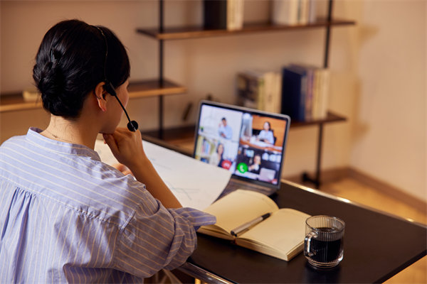 跨部門協(xié)作難題：如何通過組織規(guī)劃打破溝通壁壘？