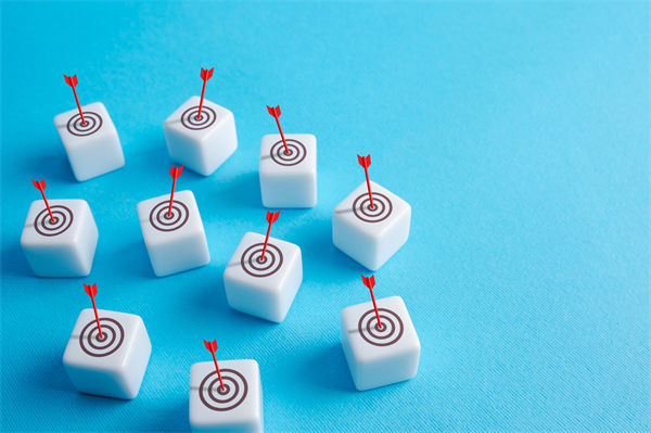 營(yíng)銷管理咨詢公司，能幫企業(yè)精準(zhǔn)定位目標(biāo)客群?jiǎn)幔? /></a></div>
                    <div   id=