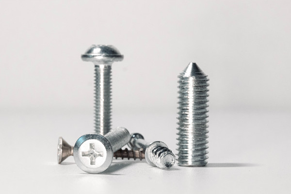 五金行業(yè)企業(yè)管理咨詢公司哪家好，適配電商渠道拓展運(yùn)營(yíng)嗎？